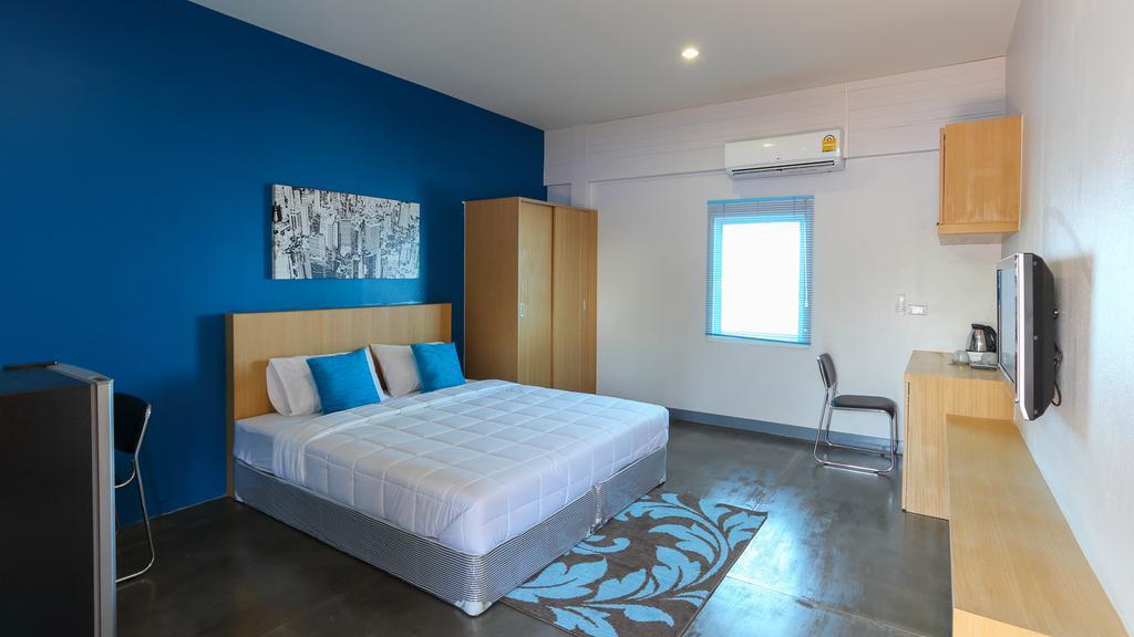 Bangtao Guest House Пхукет Экстерьер фото