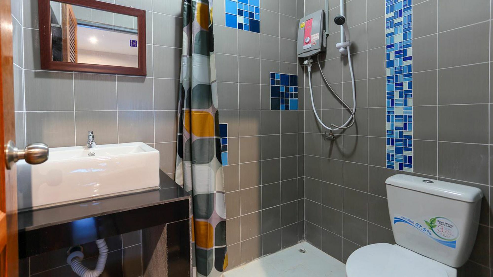 Bangtao Guest House Пхукет Экстерьер фото